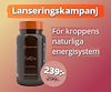 Vit burk med orange lock med texten "NAD+". Bakgrunden är diffus i färgerna lila och beige och har texten "För kroppens naturliga energisystem".".